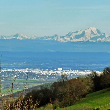 Gites Des Esselards Yzeron Exterior foto