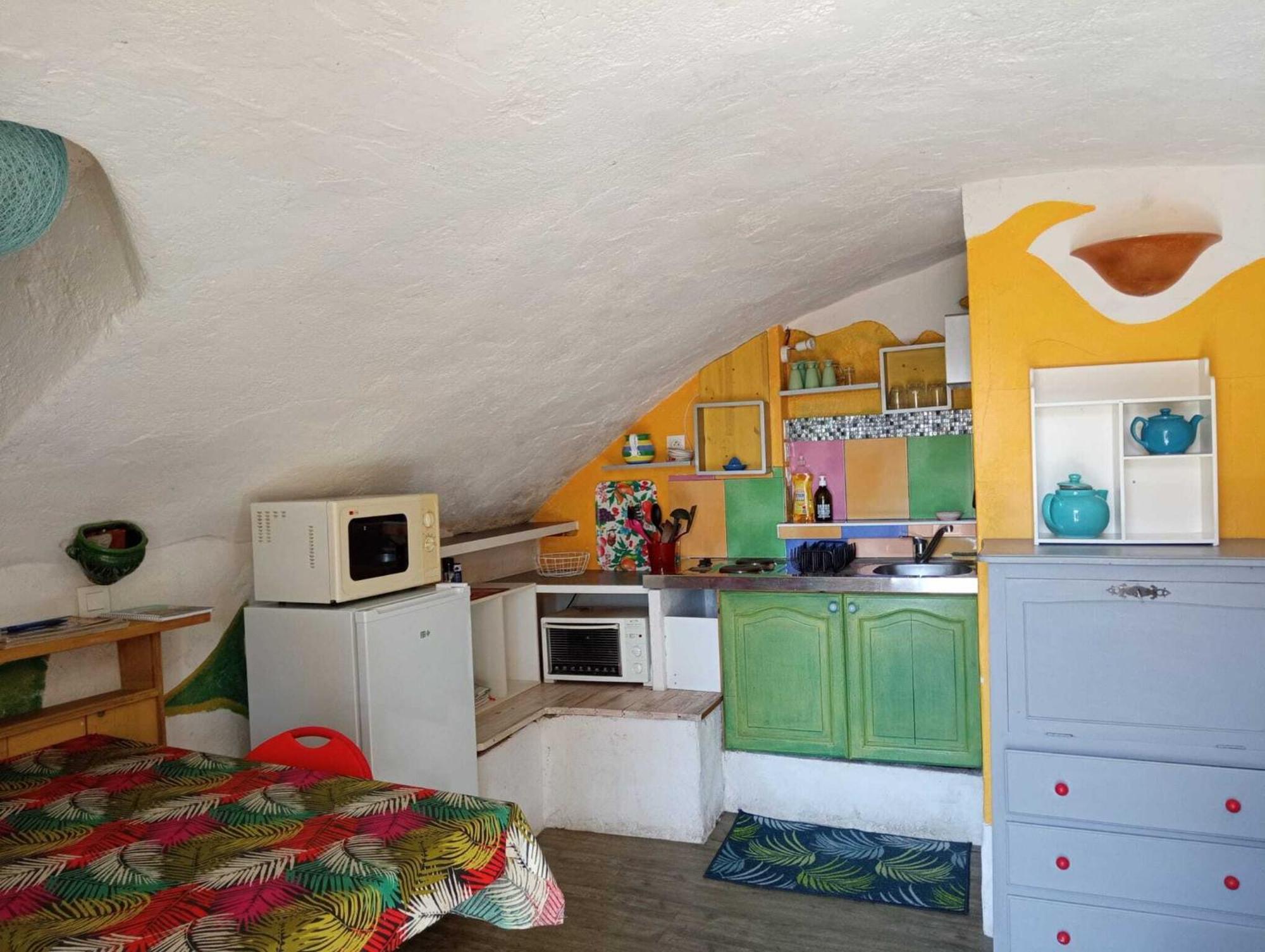 Gites Des Esselards Yzeron Habitación foto